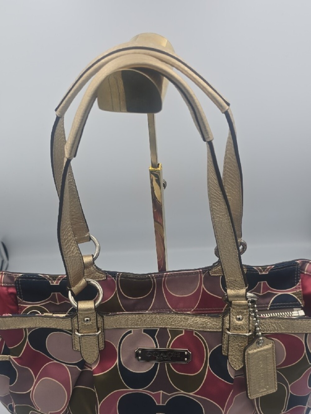 Coach Poppy Multicolor Signature Sateen Large Tote W/ Gold Metallic Trim (EUC)✨️ - Picture 3 of 15